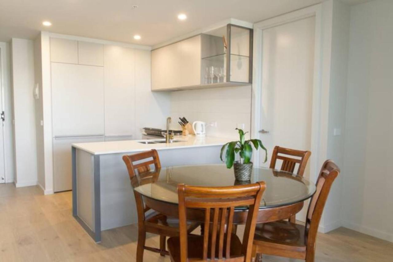 New Spacious 2 Bedroom With Gorgeous City Views Melbourne Ngoại thất bức ảnh